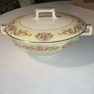 Johnson Bros. Pareek Cream Pink Floral Serveware Covered Bowl One Size